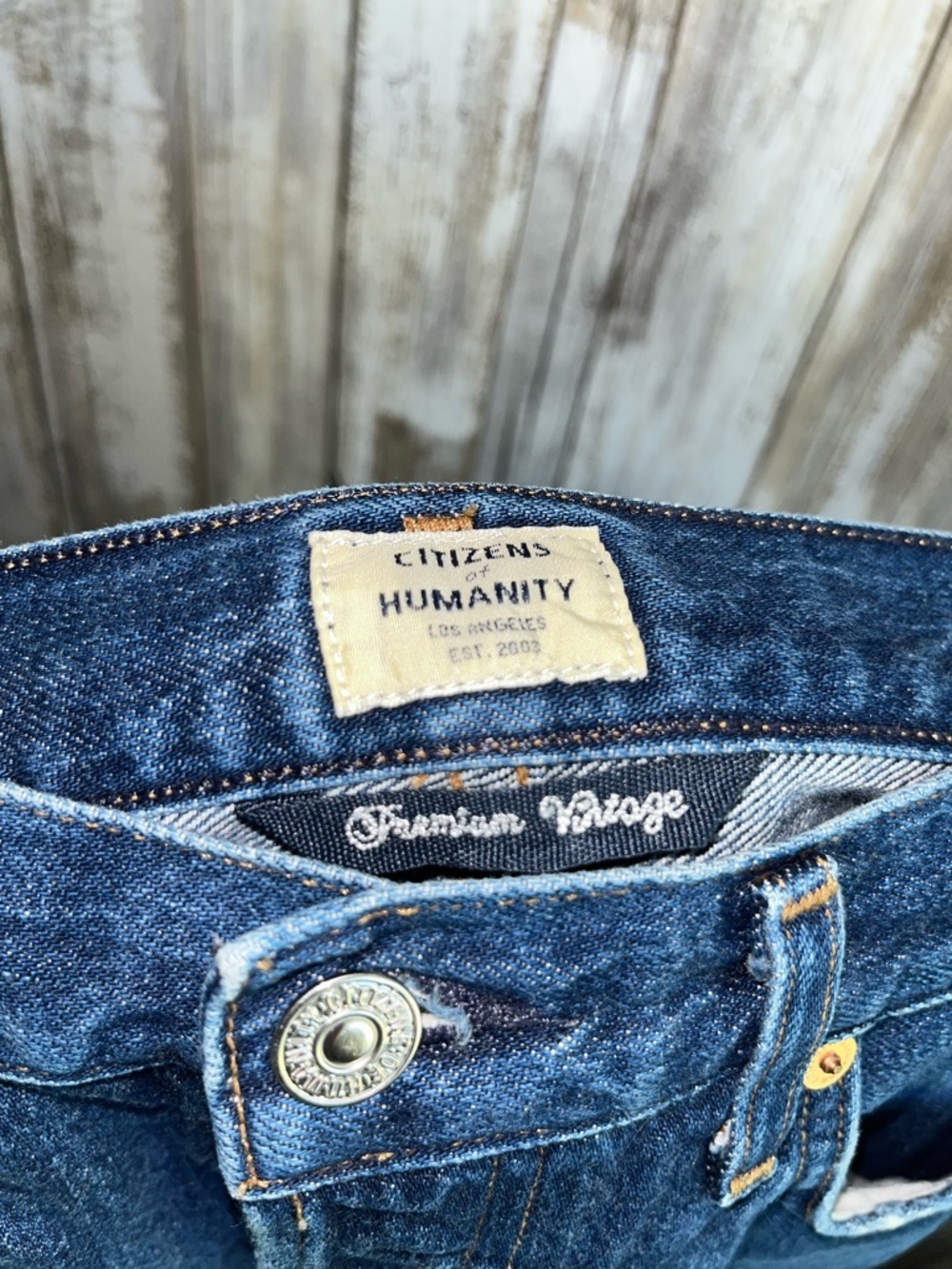 Citizens of Humanity Liya High Rise Classic Fit Crop Jeans Distressed Blue Denim - Picture 9 of 11